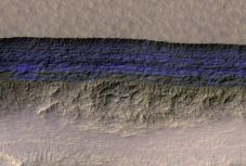 Felszín alatti jégmezőket fedeztek fel a Marson