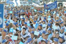 Kevesebbet keres egy tanár, mint egy önkormányzatis sofőr