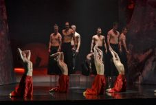 Újra „ébred a test” a Kolozsvári Magyar Opera színpadán