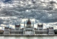 Freedom House: a legkevésbé demokratikus EU-s ország Magyarország