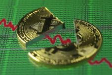 Nagyot zuhant a bitcoin értéke