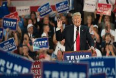 „A kampányokban mindenki mond dolgokat” – közölte Trump kampányfőnöke