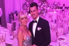 Gyereket vár Elena Udrea