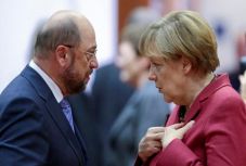 Megszavazták: a szociáldemokraták koalícióra lépnének Angela Merkellel