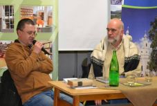 Kíméletlen őszinteséget hozott Csíkszeredába is Vida Gábor közönségtalálkozója