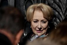 Megvan a Dăncilă-kabinet névsora – a kormányról hétfőn szavaz a parlament