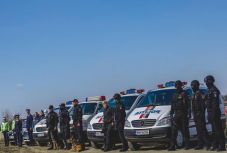 Hatalmas a túljelentkezés a meghirdetett külsős rendőrállásokra