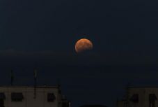 Nagyon érdemes lesz szerdán este felnézni az égre