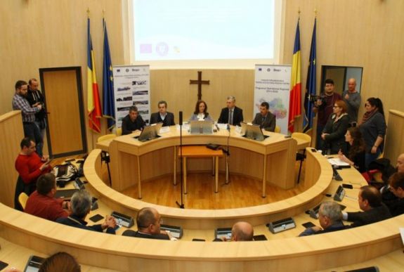 Felújítják a Szentágota és Segesvár közötti megyei utat