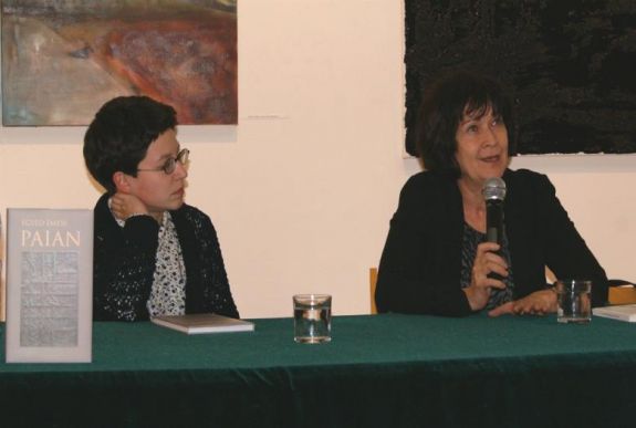 Sasoktól a lélekig: Marosvásárhelyen mutatták be Egyed Emese új kötetét