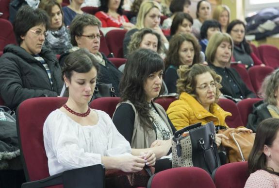 A magyar néphagyományokra is figyelnének az erdélyi óvodákban