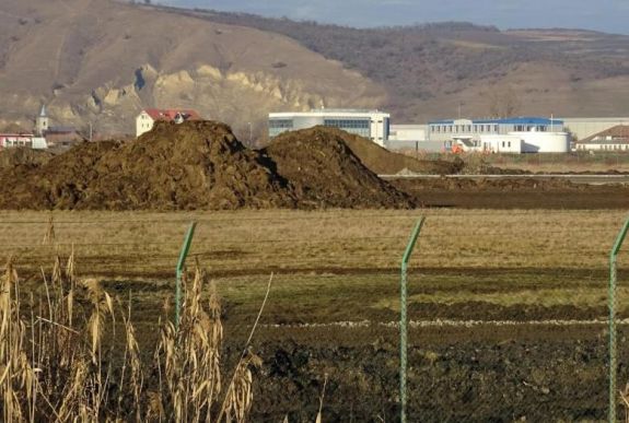 Pontosított a kivitelező: ezért állnak a munkálatok a marosvásárhelyi reptéren