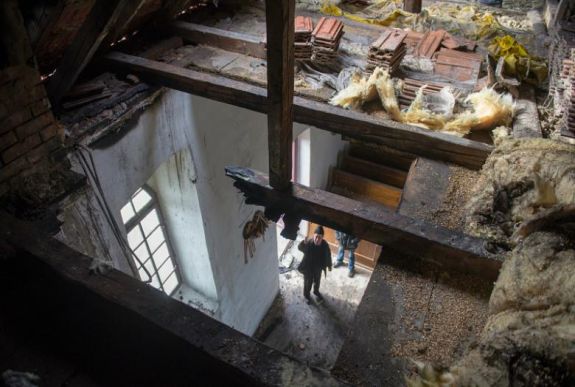 Tűz rongálta meg a válaszúti református templom mennyezetét