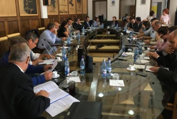 Felemás megoldás született a vitatott sepsiszentgyörgyi Pro Urbe-díj ügyében