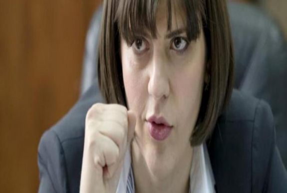 Szőcs Levente: Ügyész módra