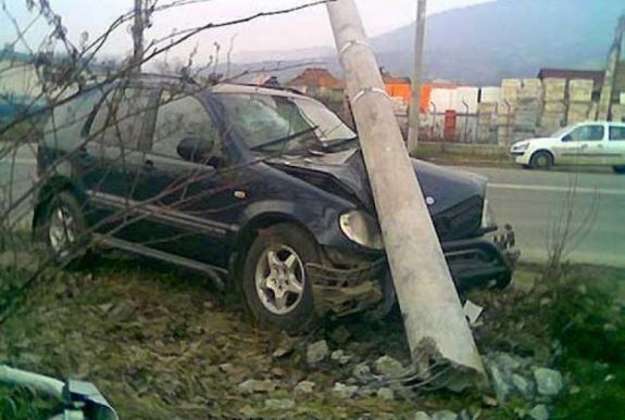 Villanypózna állította meg a száguldó székelyudvarhelyi autóst