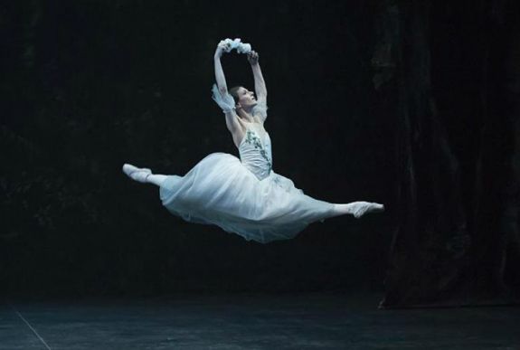 A bukaresti operából kitiltották, Londonban fontos díjat nyert a román balerina