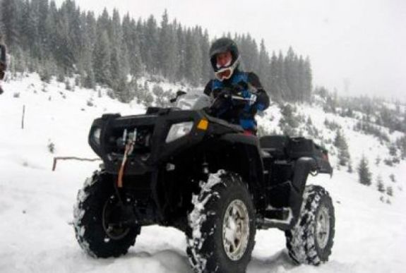 Üldözőbe vették a vargyasi quadost a Hargita megyei rendőrök