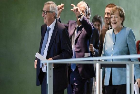 Kik lesznek az EPP és a PES csúcsjelöltjei az EB élére?