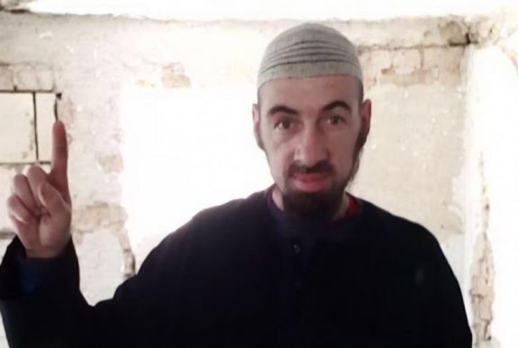 Terrorista propagandáért elítéltek egy Argeș megyei férfit