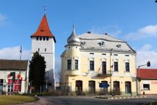 Elkezdődött a felújított Arany János Emlékmúzeum berendezése Nagyszalontán