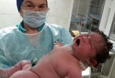 Óriásbébi született Dagesztánban