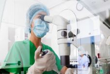 Áttörés? Néhány nap alatt végez a rákkal egy újfajta kezelés