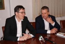 Beszélgetni és tanulni jött Erdélybe az MSZP kormányfőjelöltje