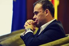 Nyolc év börtönre ítélték a Dragnea-kormányok „ritka értékes” agytrösztjét