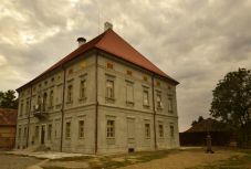 Megnyílhat a Rhédey-múzeum az erdőszentgyörgyi kastélyban