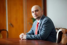 Katolikus gimnázium: Novák Zoltán válaszolt Dorin Florea kirohanására