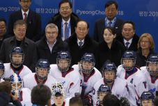 Nobel-békedíjat adnának az egységes koreai jégkorong-válogatottnak
