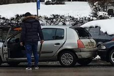 FRISSÍTVE - Szabadlábra helyezték az őrjöngő fiatal sofőrt