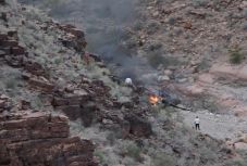 Helikopter zuhant a Grand Canyonba