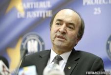 Ezért rohant haza Japánból? Elmaradt Toader nagy bejelentése