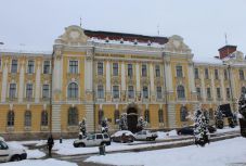 Hargita megyei igazságszolgáltatás: nincs elég bíró és tolmács