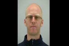 Közveszélyes szászrégeni férfit üldöznek a német hatóságok