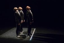 Az üzleti szféra ihlette az M Studio legújabb előadását