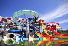 Jelentős nyereséget termelt tavaly a nagyváradi élményfürdő 