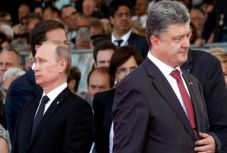 Aláírta az ukrán elnök a törvényt, amely Oroszországot agresszornak minősíti