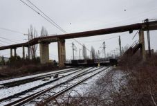 FRISSÍTVE - Megszakadt a vasúti összeköttetés Erdély és Bukarest között