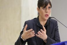 Szakmai hírneve és függetlensége megvédését kéri a CSM-től a DNA 135 ügyésze