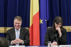 FRISSÍTVE - Kövesi: tavaly rekordszámú ügyet göngyölített fel a DNA