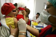 Kell-e félnünk a védőoltásoktól, és ha igen, miért nem?