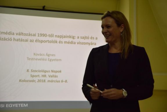 Kovács Ágnes az élsportolóknak és az újságíróknak segítene egymásra hangolódni