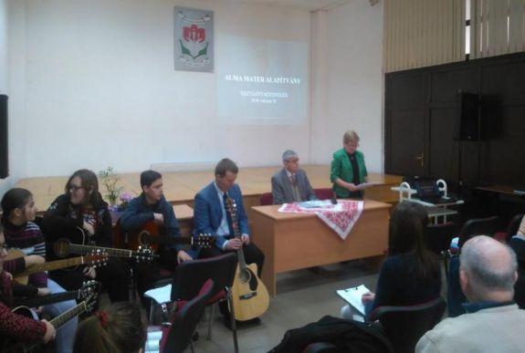 Tisztújítást tartottak az aradi magyar iskolaközpont háttérszervezeténél