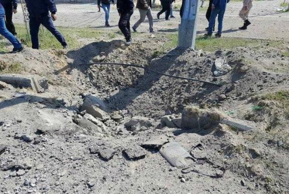 Bomba robbant a palesztin kormányfő konvoja mellett