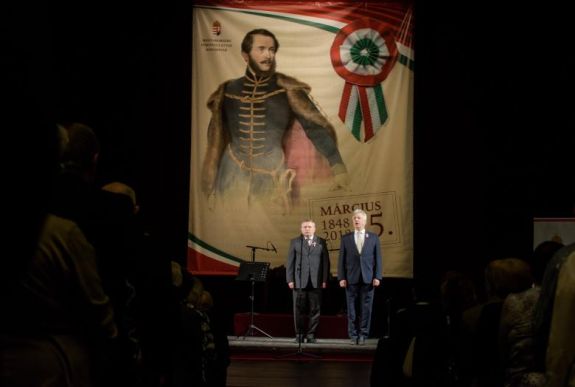 Semjén: ma az állampolgárság kiterjesztése jelenti azt, amit egykor az unió Erdéllyel jelentett