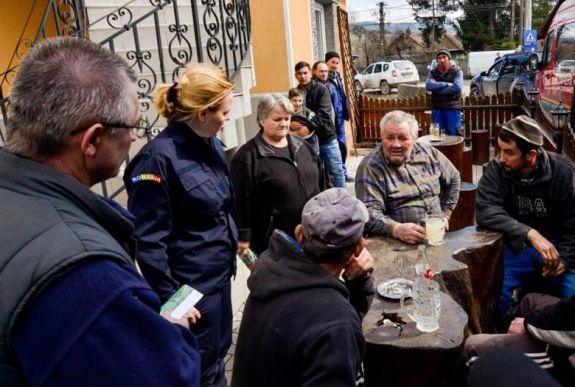 Kiakadt a belügyminiszter: szakad a gát, és a székelyek kocsmában ülnek