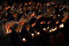 Kizsákmányolásukról vallottak római katolikus apácák